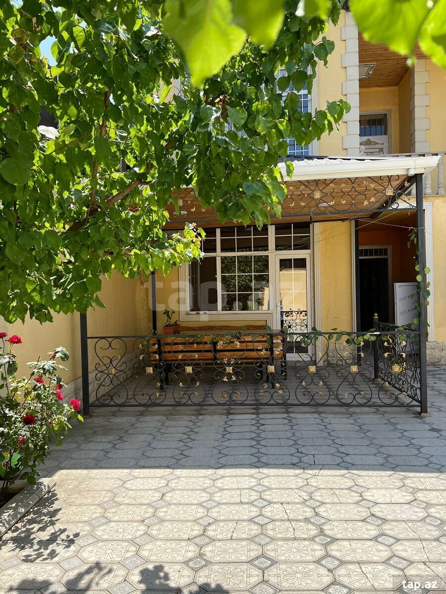 Həyət evi, Maştağa ş. (8)
