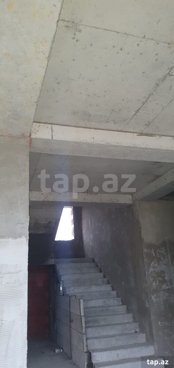 20 sot torpaq sahəsi, Şüvəlan qəs. (32)