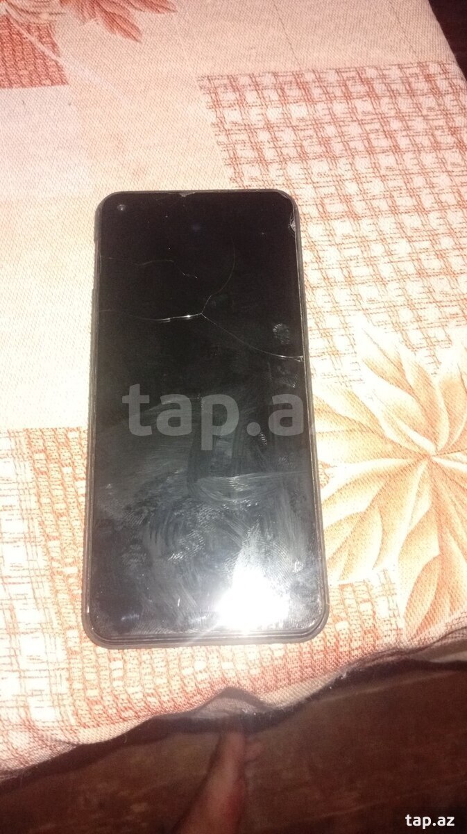 Tecno Camon 15 Fascinating Purple 64GB/4GB (2)