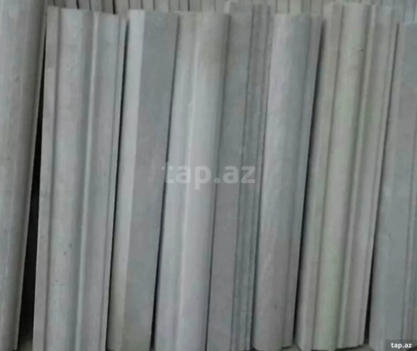Ağlay plitələr (32)