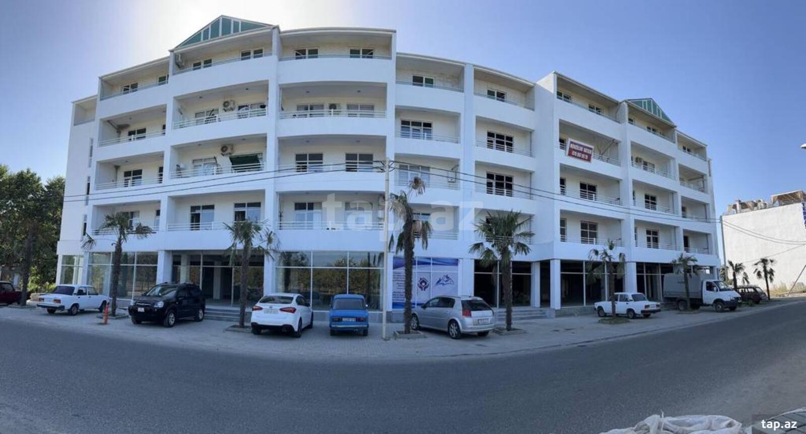 2-otaqlı yeni tikili, 28 May küç., 75 m²