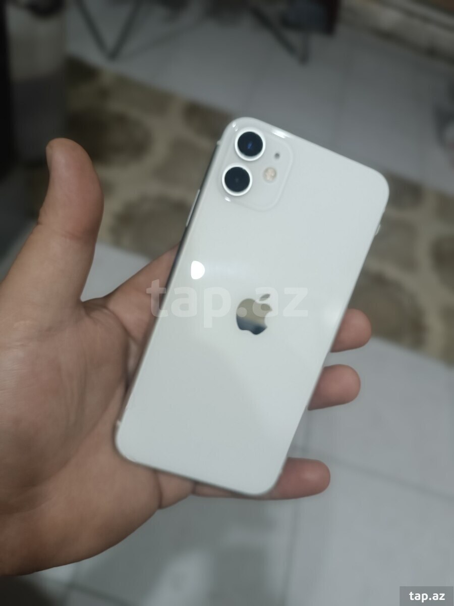 Apple iPhone 11 White 128GB/4GB (3)