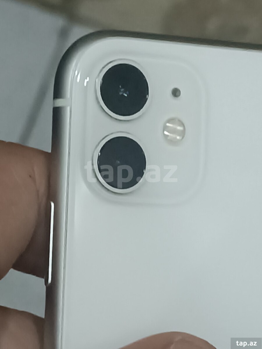 Apple iPhone 11 White 128GB/4GB (8)