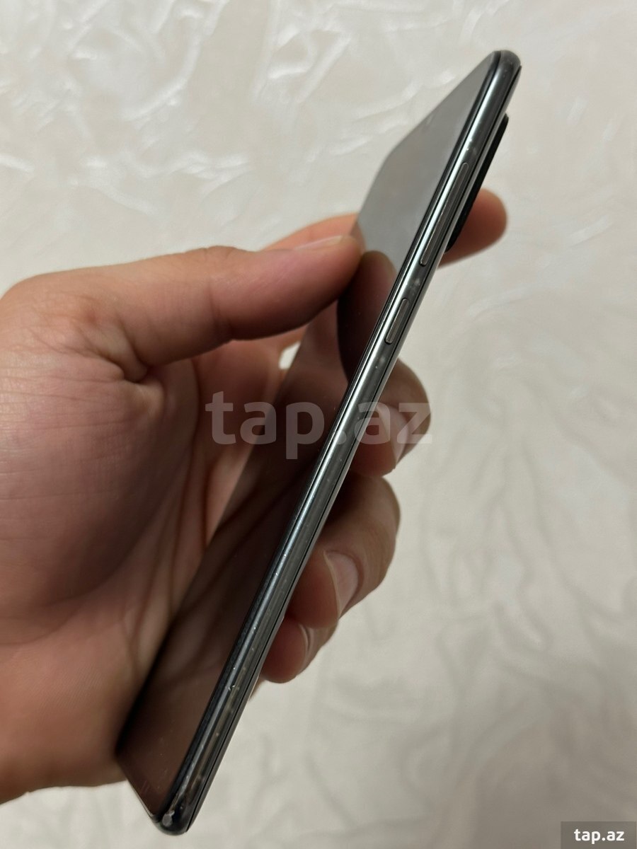 Xiaomi Mi 9 Piano Black 64GB/6GB (7)
