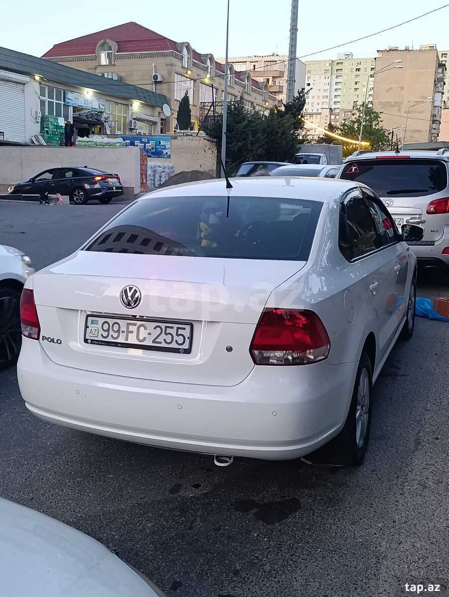 Volkswagen Polo, 2013 il (3)