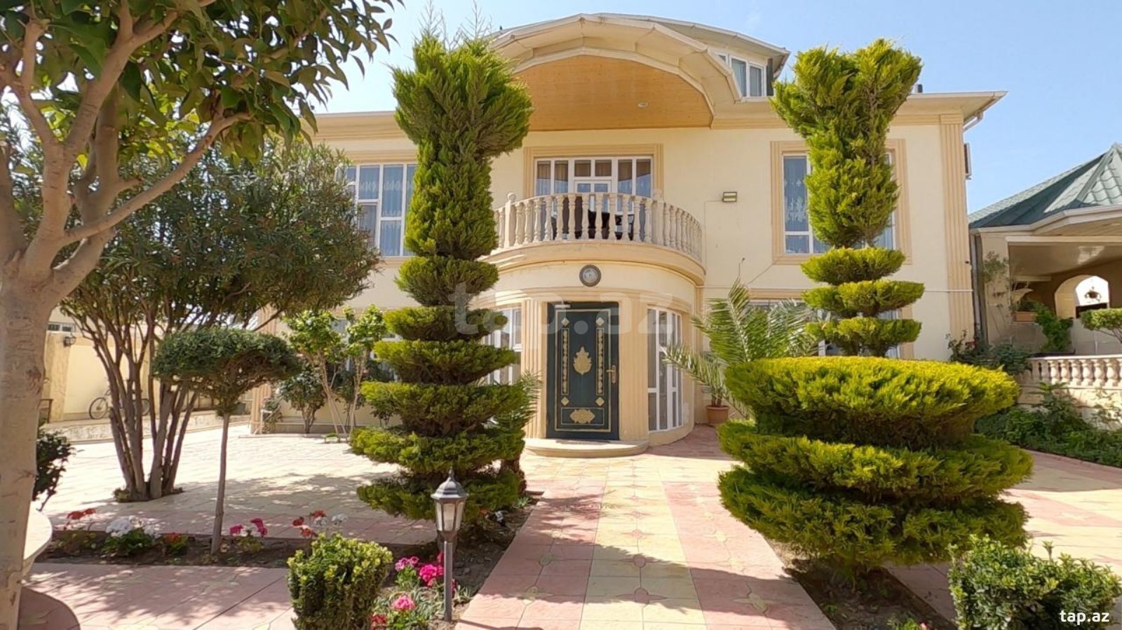 Villa, Novxanı qəs.