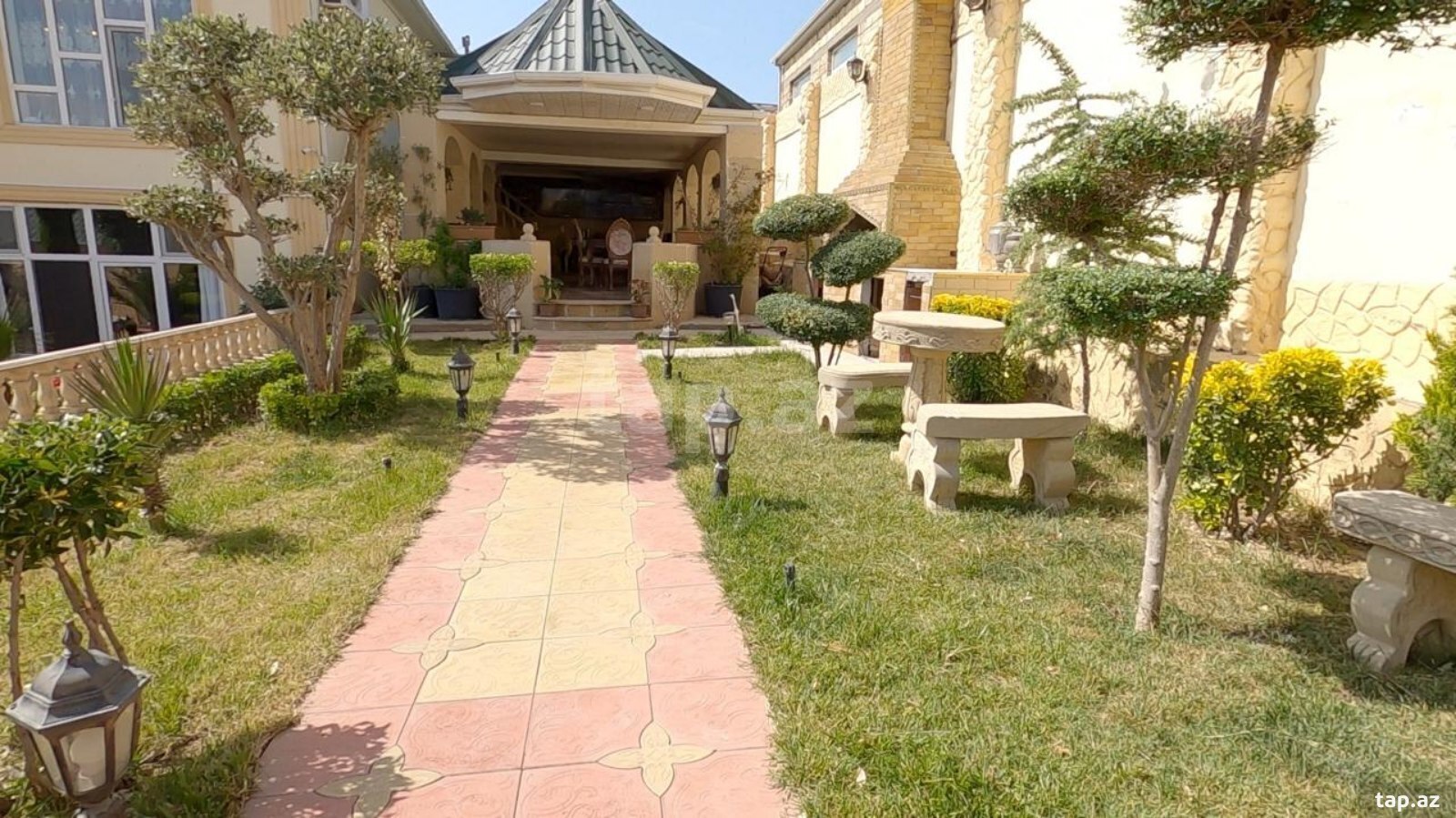 Villa, Novxanı qəs. (11)