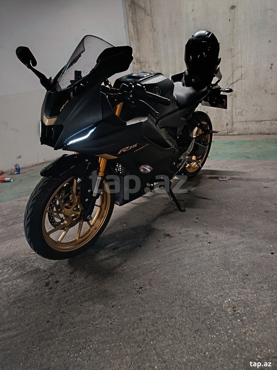 Yamaha r15, 2025 il (2)