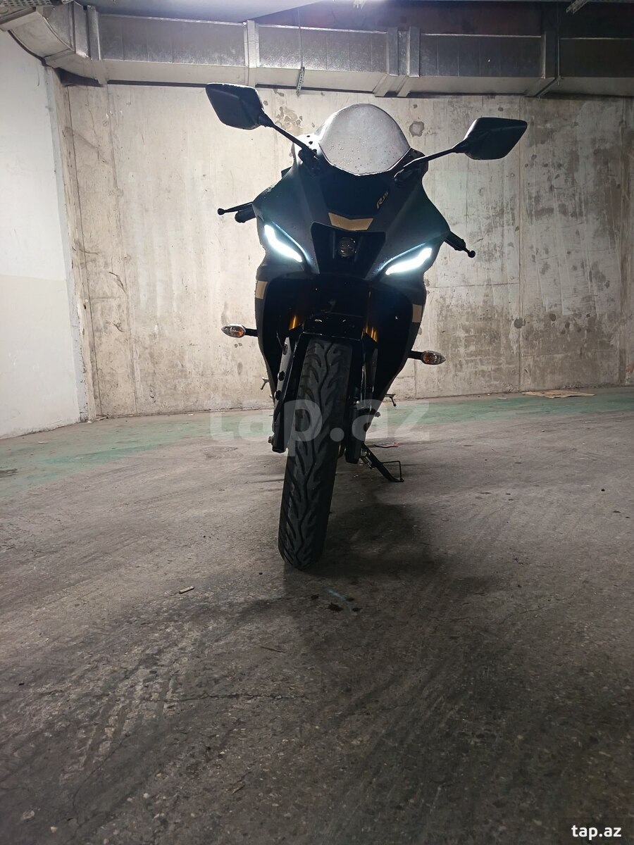 Yamaha r15, 2025 il (3)