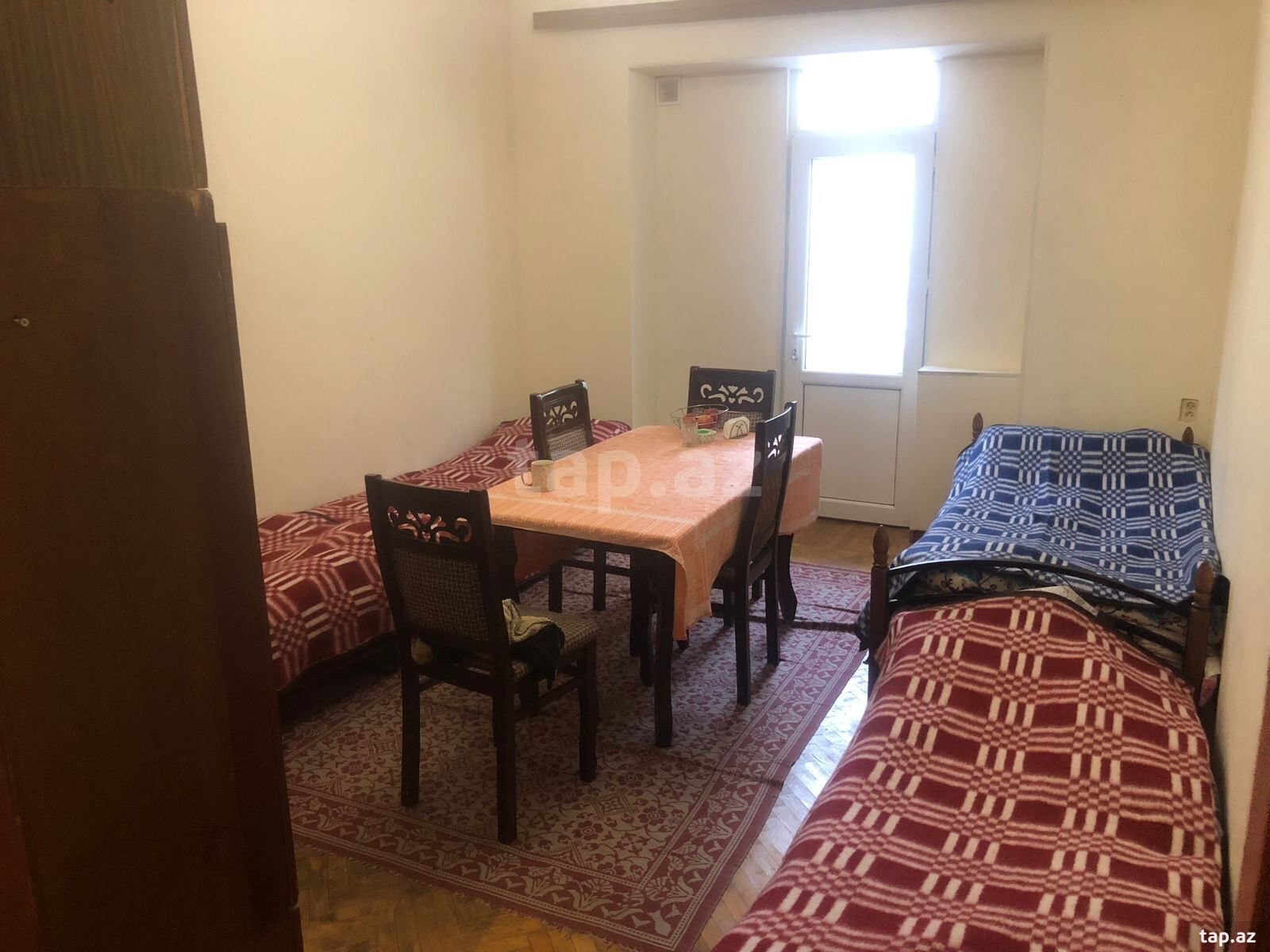 2-otaqlı mənzil kirayə verilir, 28 May m., 40 m²