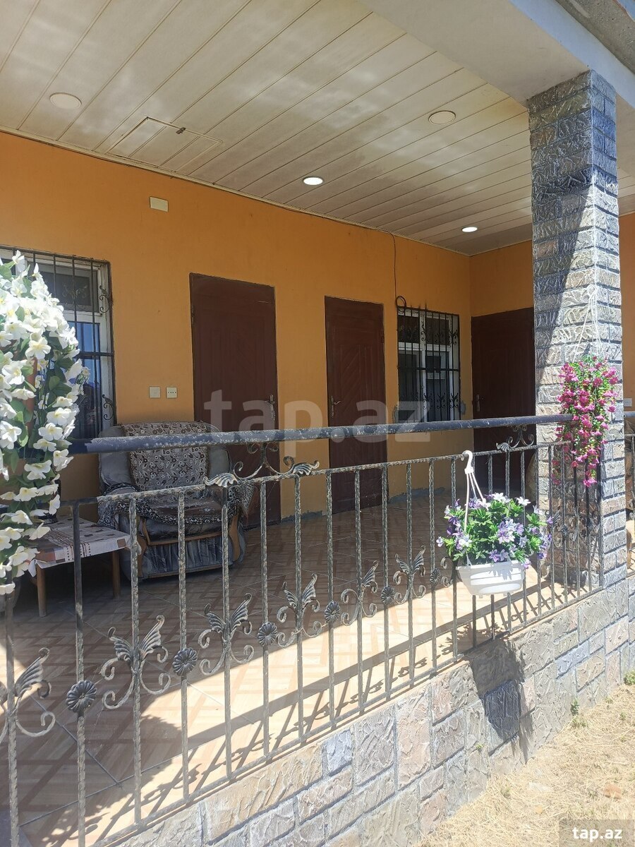 Bağ evi kirayə verilir, Pirşağı qəs.