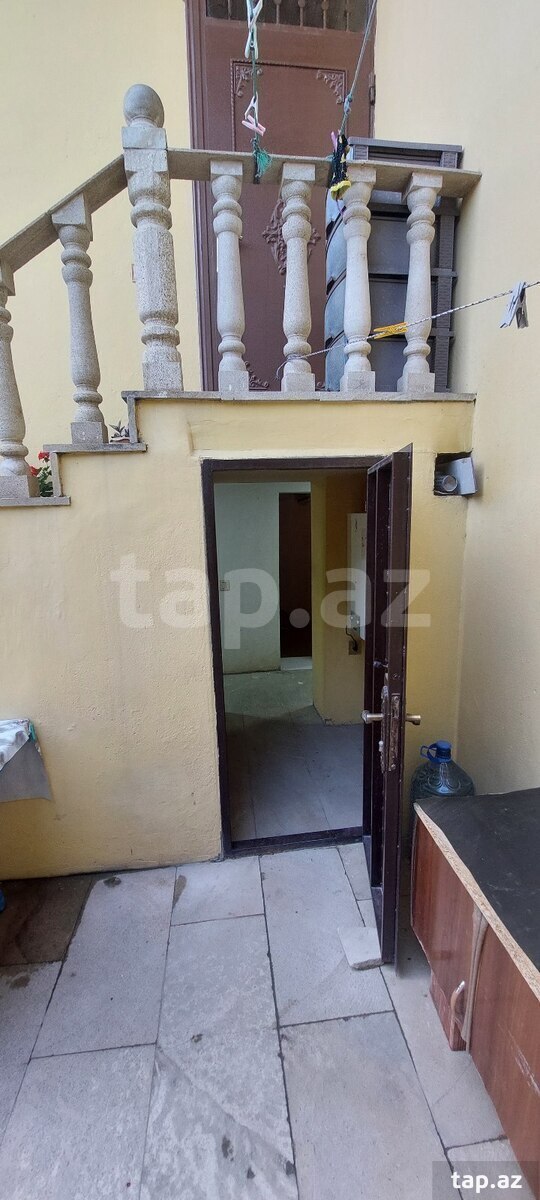 Həyət evi, Binəqədi qəs. (12)