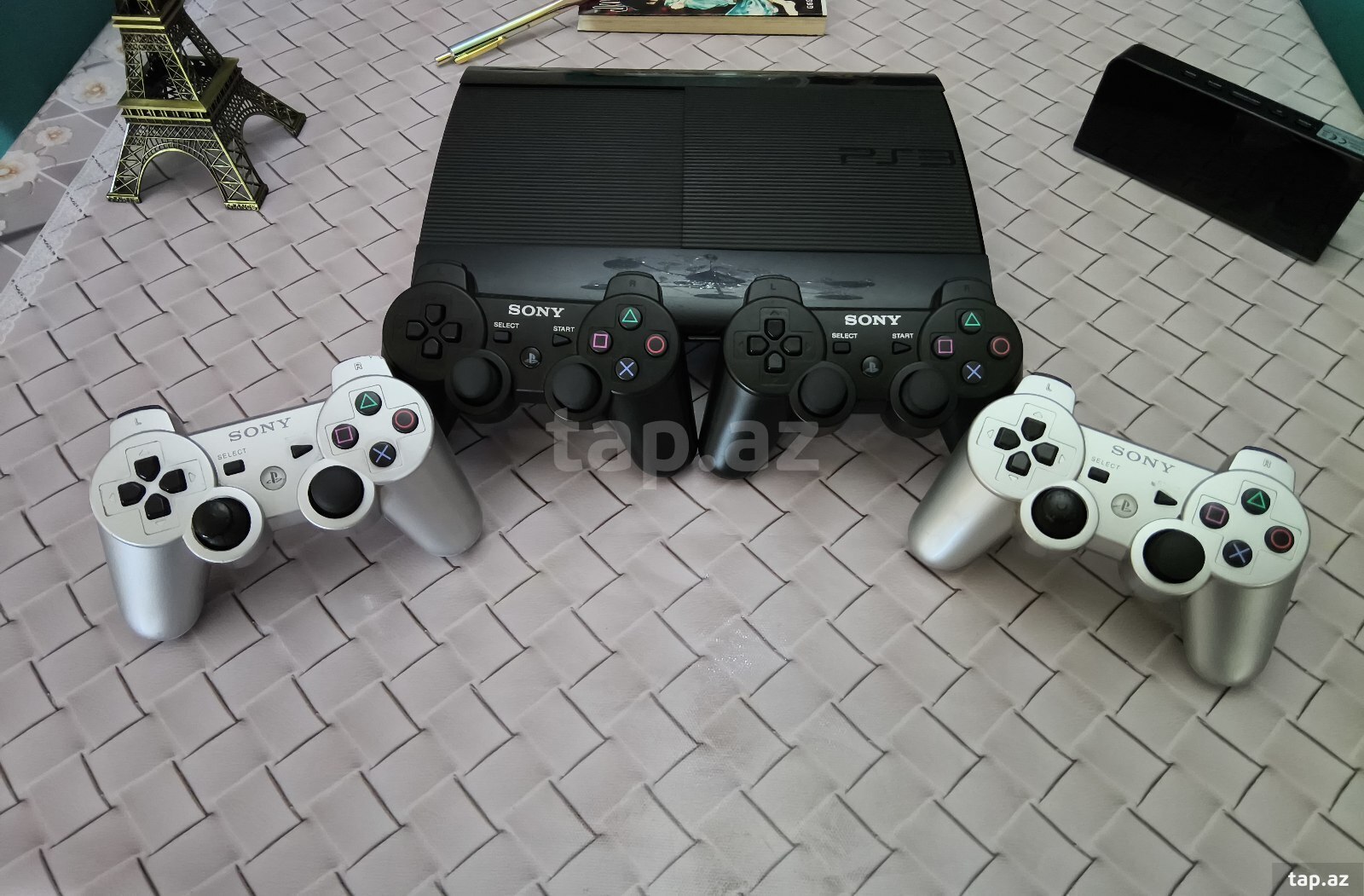  Sony PlayStation 3 Super Slim 500 GB (2)