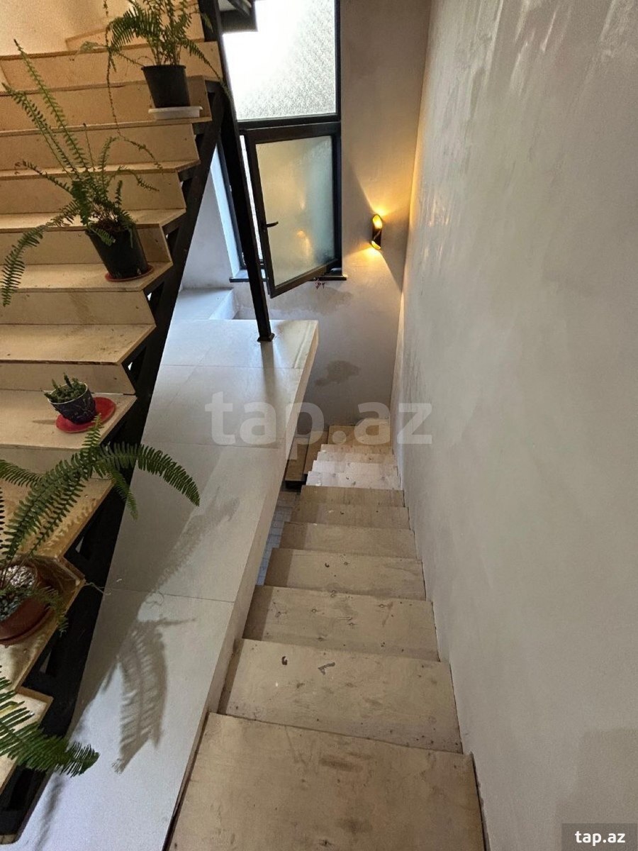 Bağ evi, Buzovna qəs. (32)