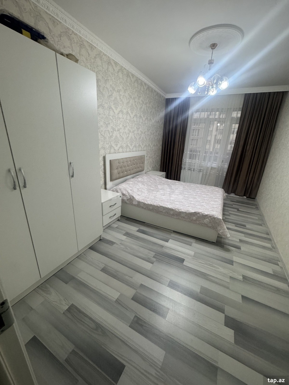3-otaqlı yeni tikili kirayə verilir, 8 Noyabr m., 84 m² (2)