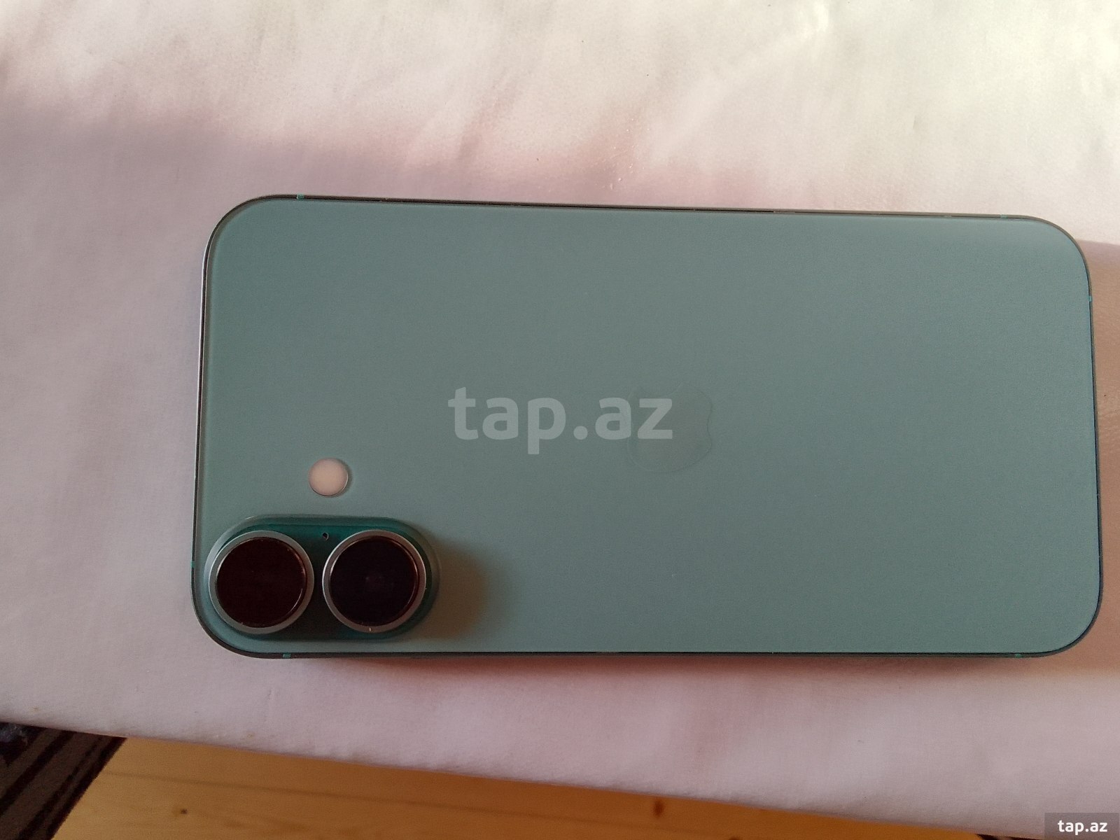 Apple iPhone 16 Teal 128GB/8GB (4)