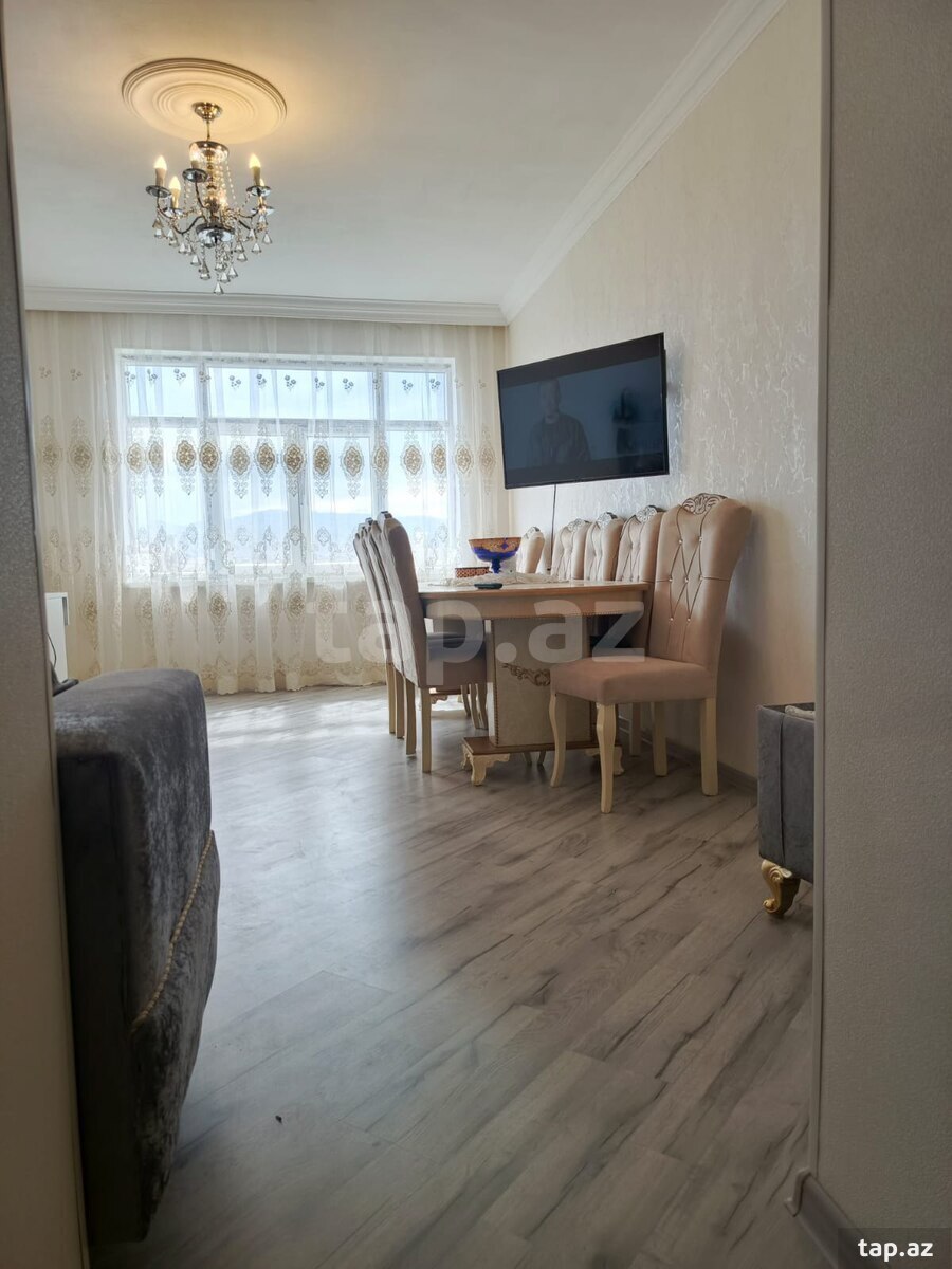 3-otaqlı mənzil, Gəncə ş., 70 m²