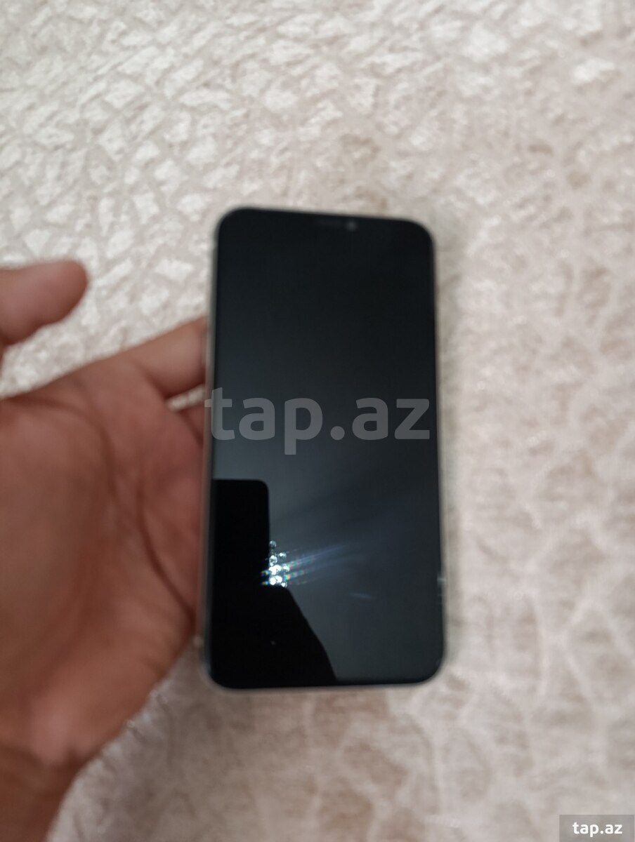 Apple iPhone 11 White 64GB/4GB (2)