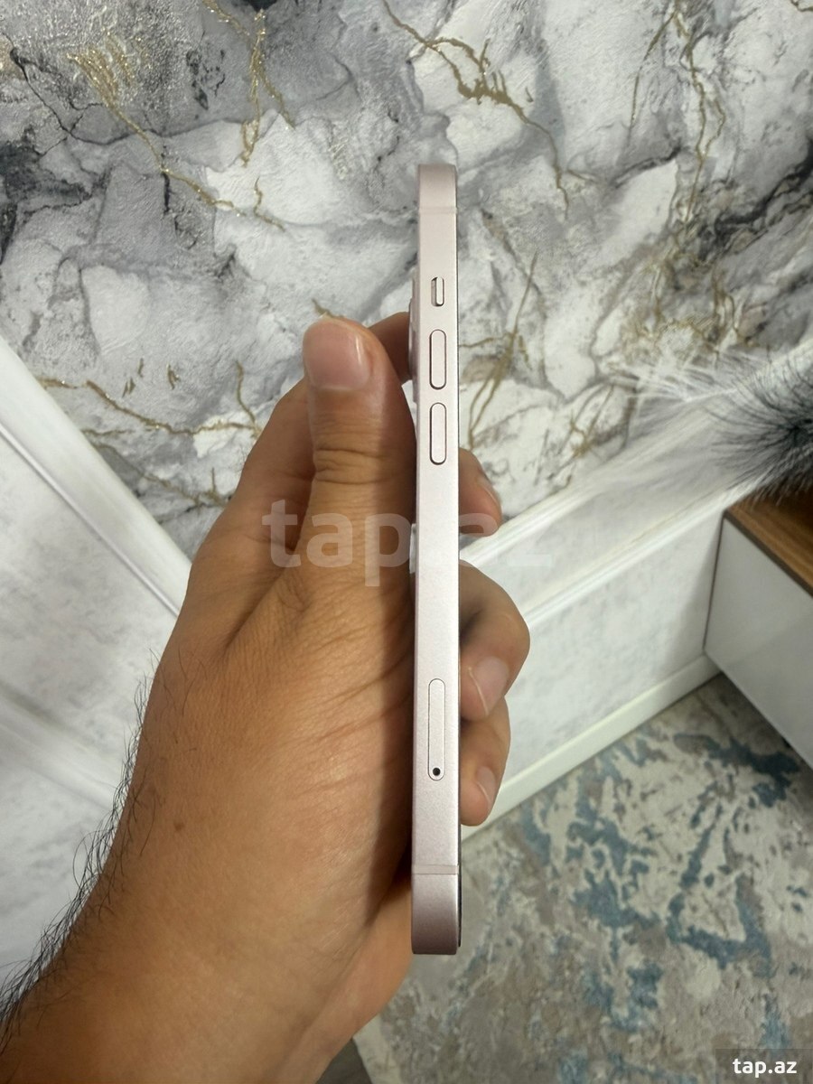 Apple iPhone 13 Pink 128GB/4GB (5)