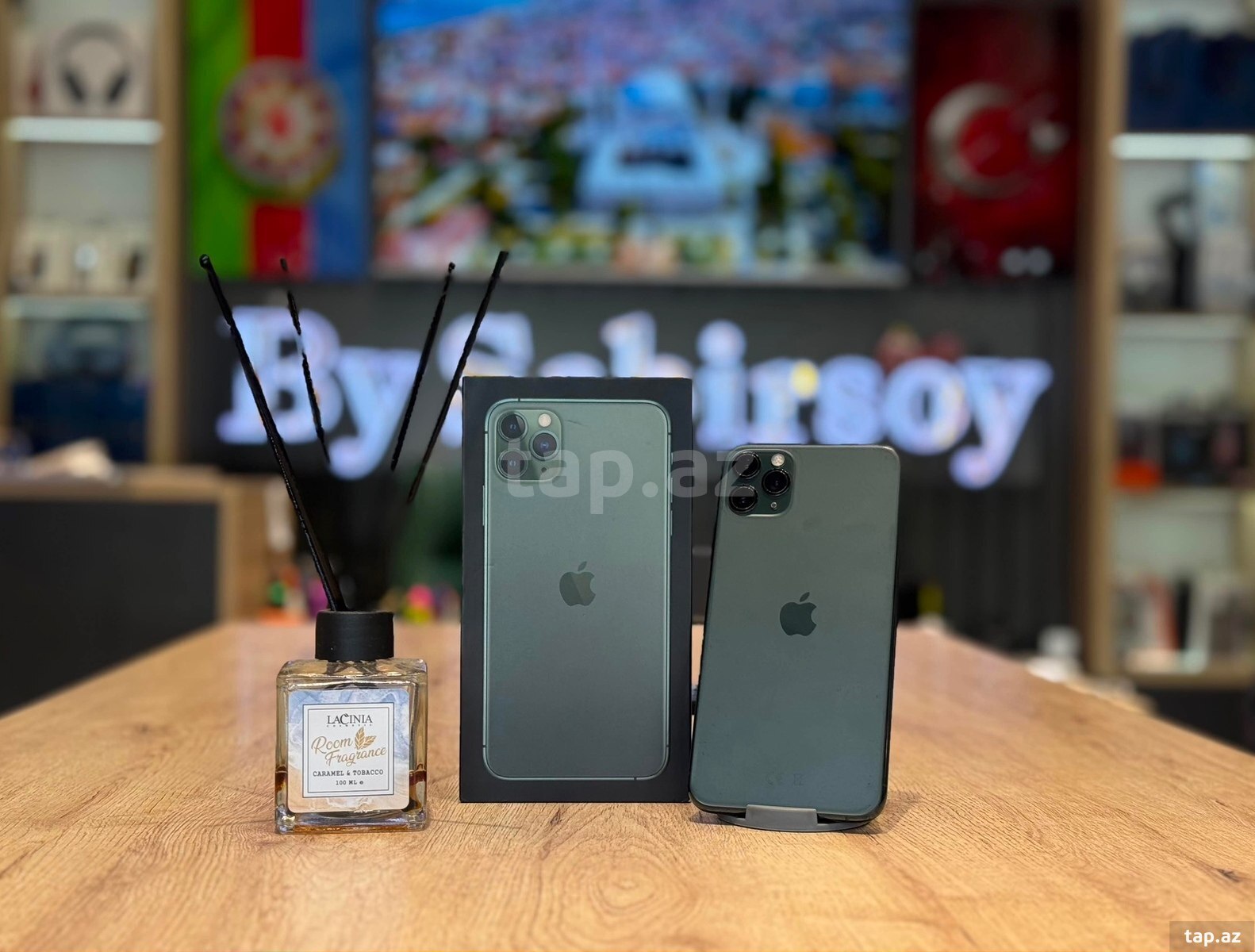 Apple iPhone 11 Pro Max Midnight Green 256GB/4GB
