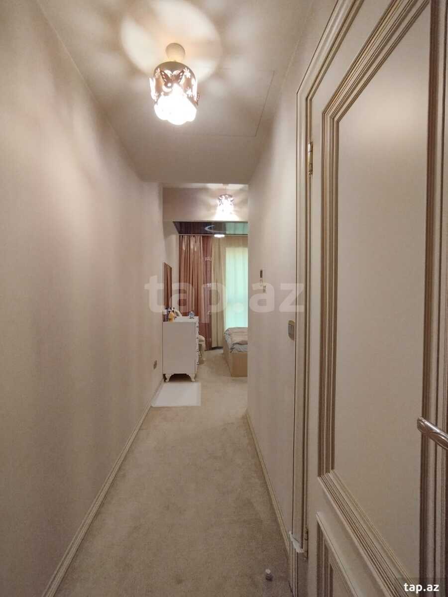 4-otaqlı yeni tikili kirayə verilir, Neftçilər pr., 200 m²