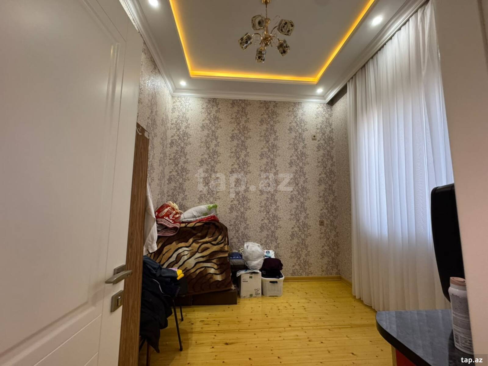Həyət evi, Güllü bağ (11)