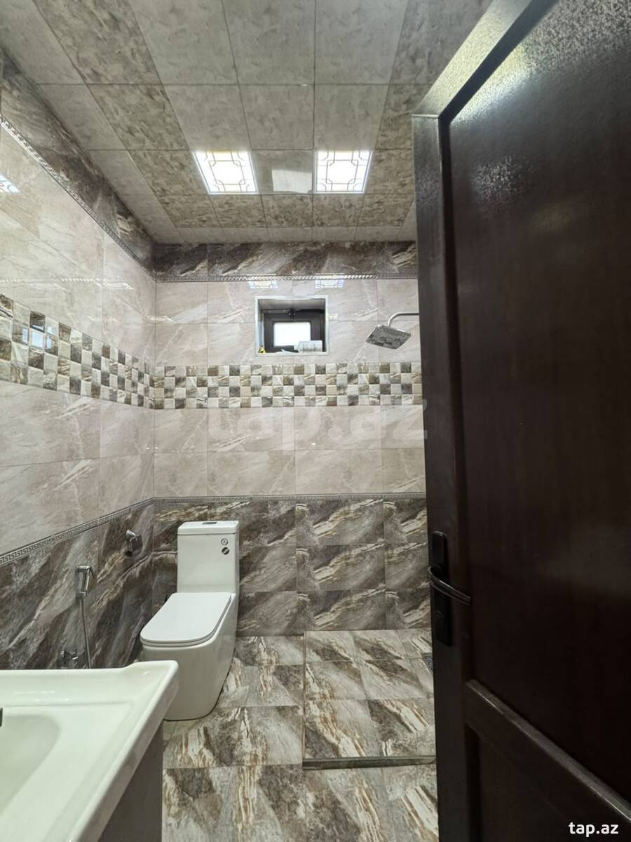 Həyət evi, Güllü bağ (23)