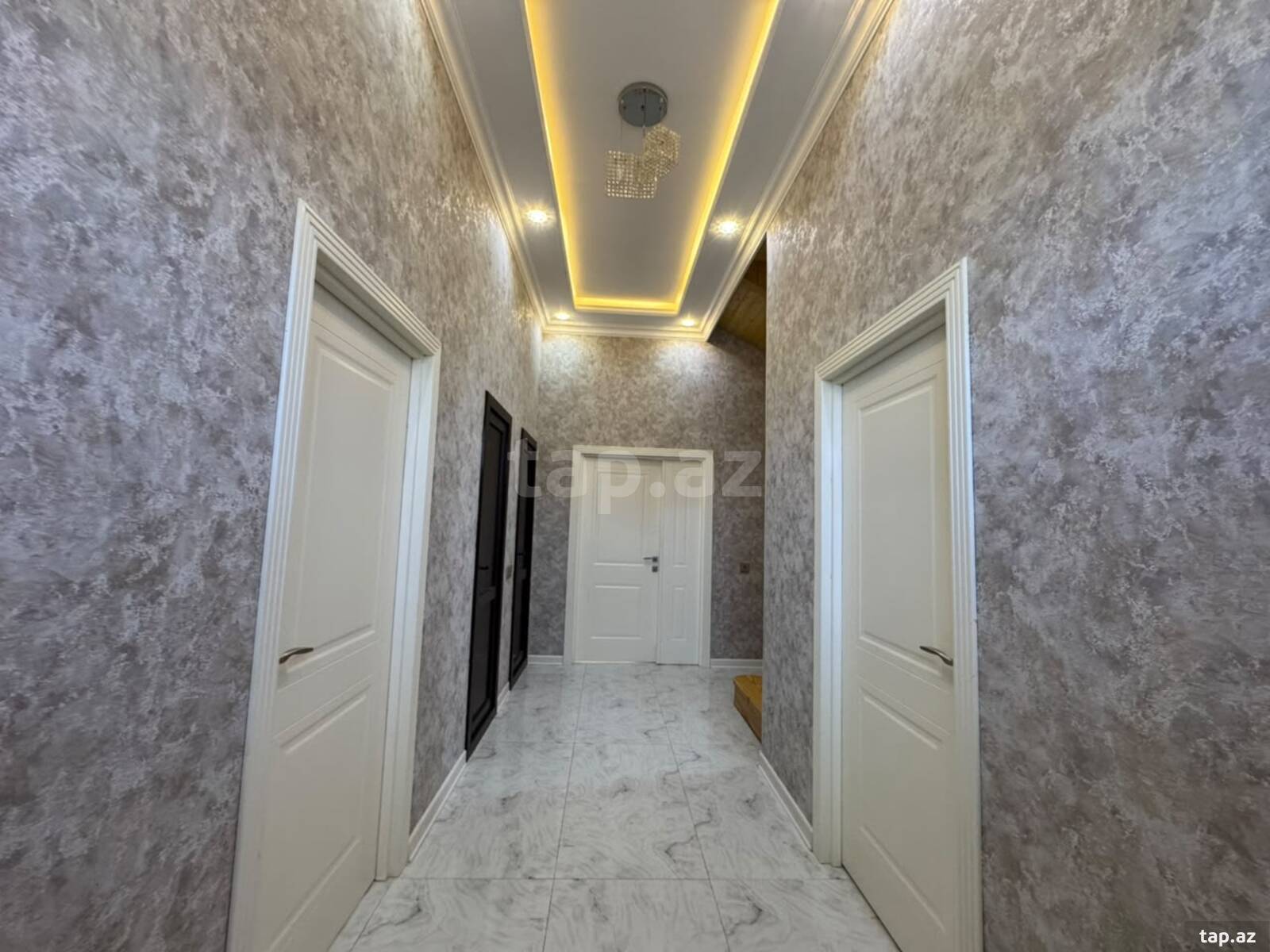 Həyət evi, Güllü bağ (13)