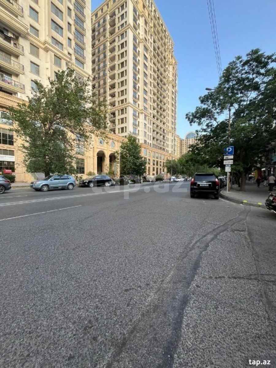 1-otaqlı mənzil, Elmlər Akademiyası m., 35 m²