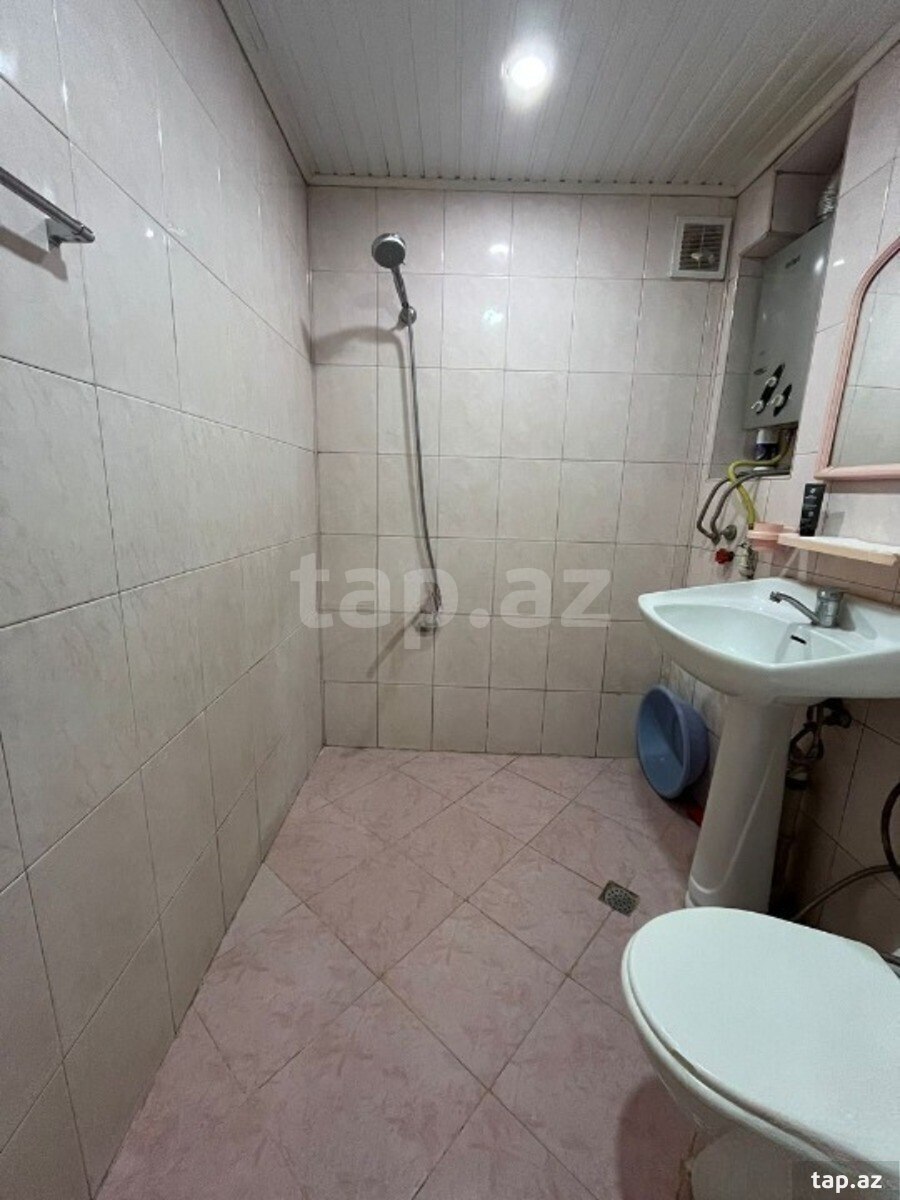 1-otaqlı mənzil, Elmlər Akademiyası m., 35 m² (11)