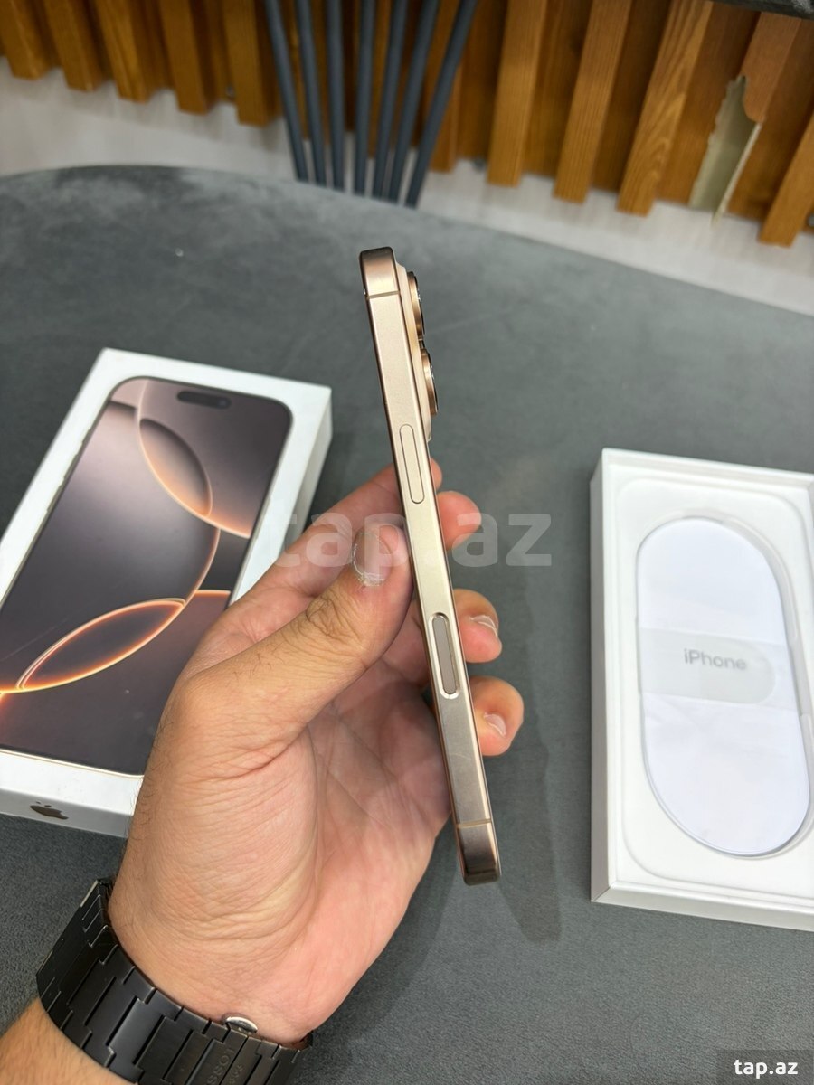 Apple iPhone 16 Pro Desert Titanium 128GB/8GB (3)