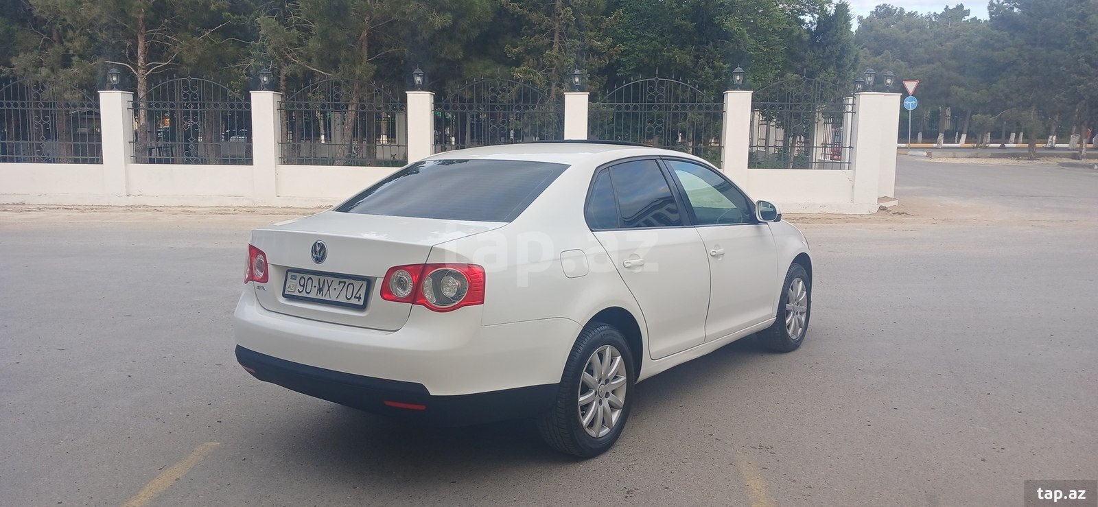 Volkswagen Jetta, 2010 il (16)