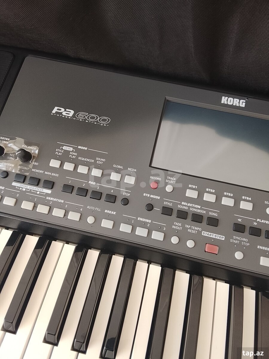 Sintezator Korg pa600 (3)