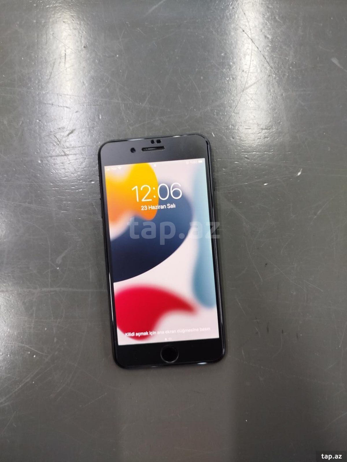 Apple iPhone 7 Plus Black 32GB