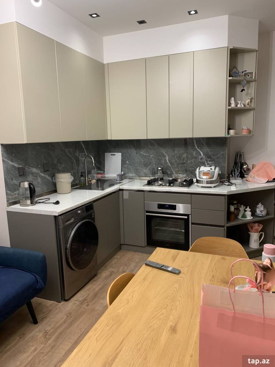 2-otaqlı yeni tikili, Bakıxanov qəs., 45 m²