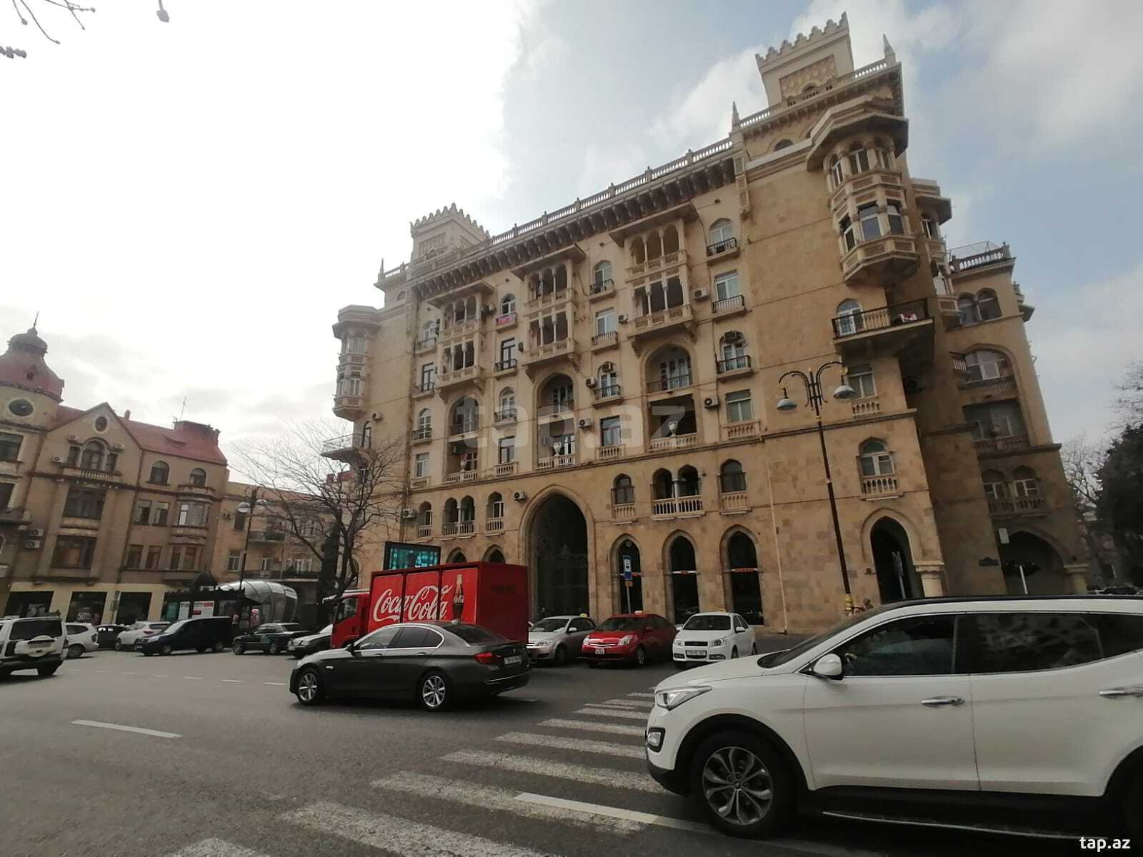 2-otaqlı mənzil kirayə verilir, Sahil m., 79 m² (28)