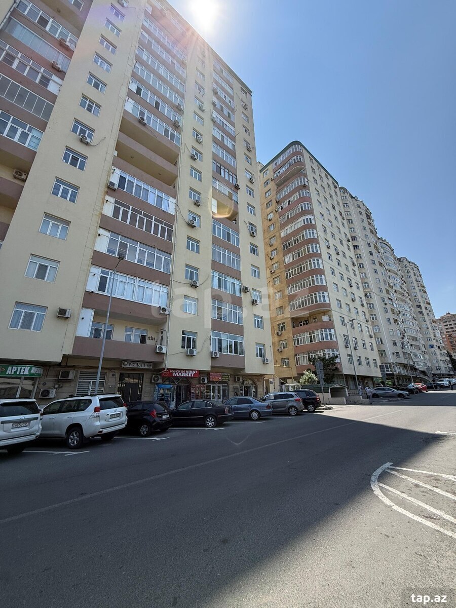 4-otaqlı yeni tikili, Həsən bəy Zərdabi küç., 147 m²
