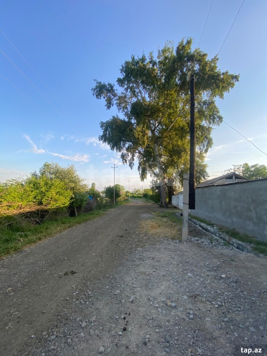 18 sot torpaq sahəsi, Qazax ş. (13)