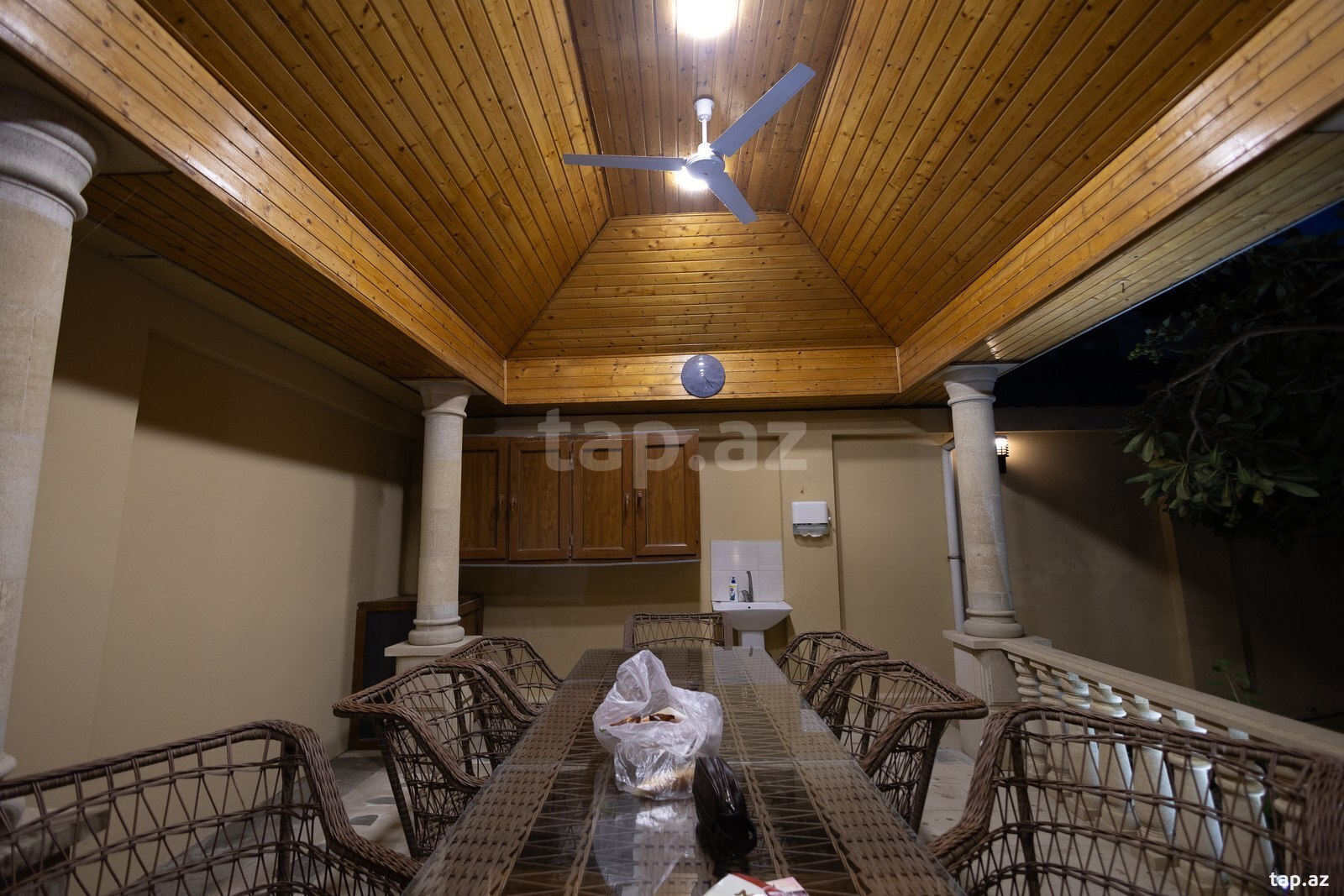 Bağ evi kirayə verilir, Novxanı qəs. (24)