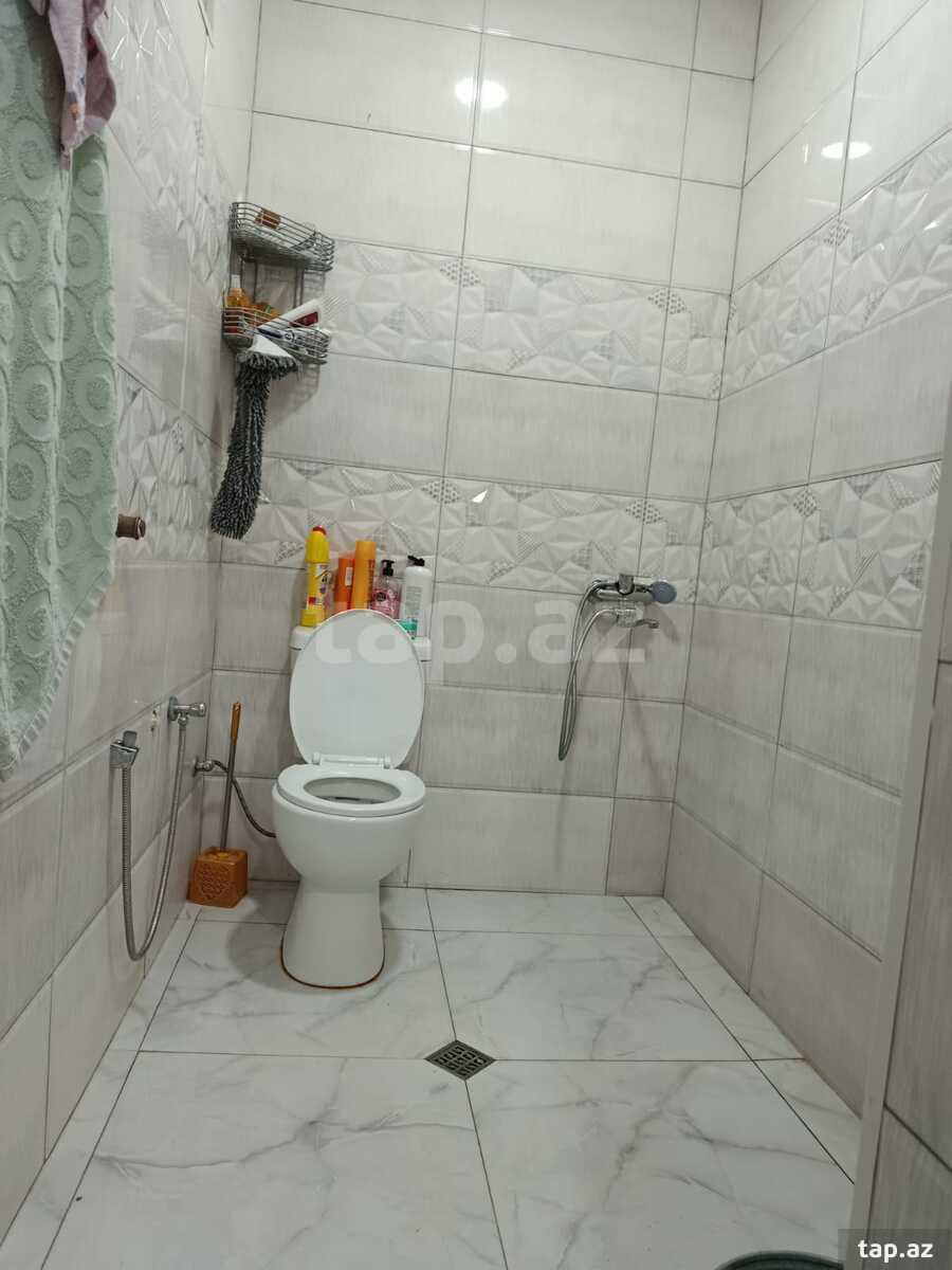 Həyət evi, Zabrat qəs. (8)
