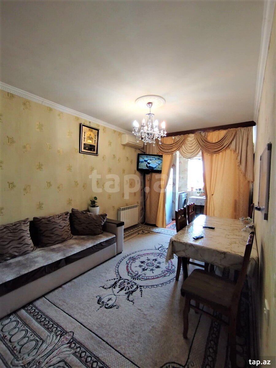 3-otaqlı yeni tikili, Neftçilər m., 77 m²