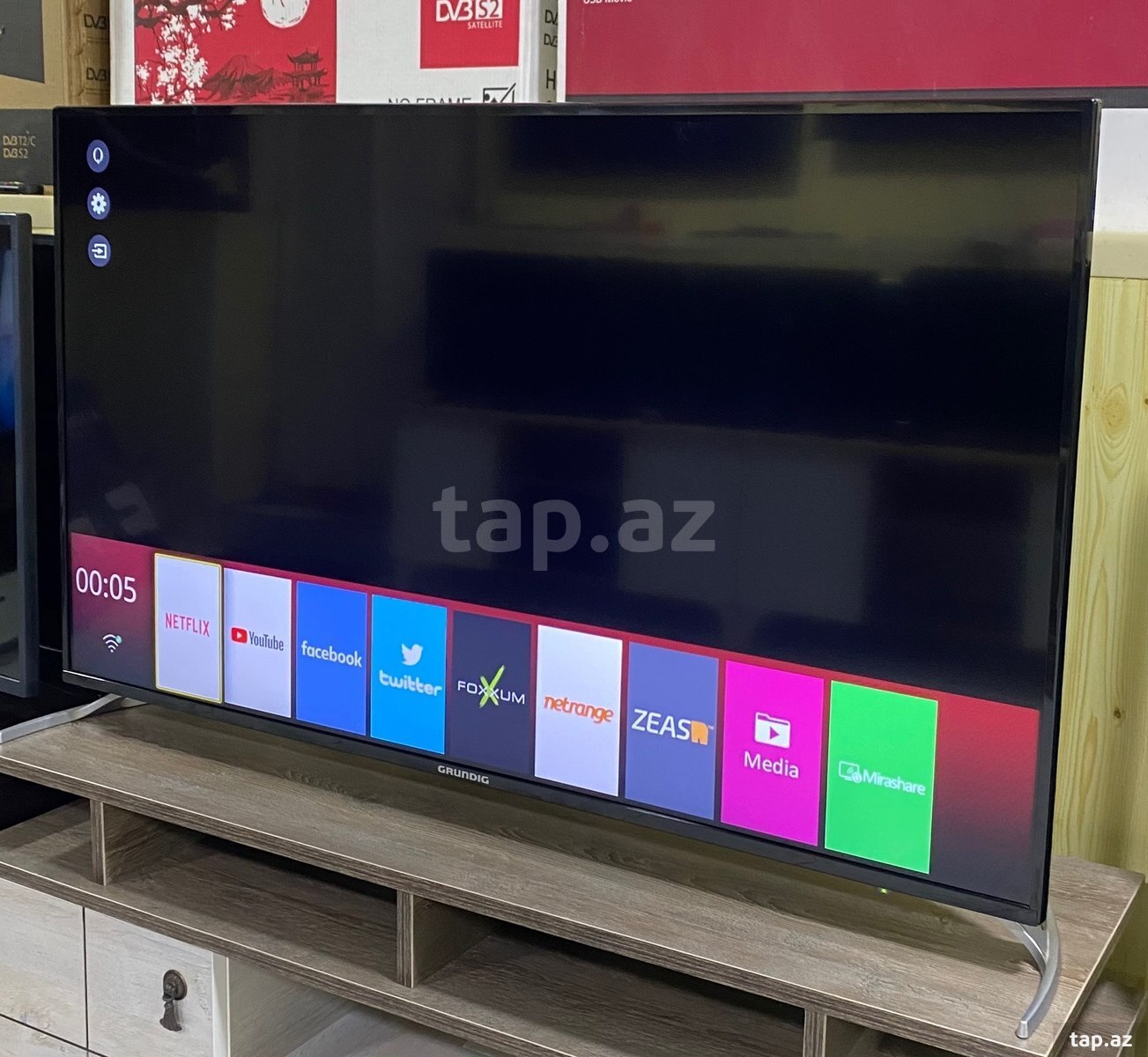 Televizor GRUNDİNG 127 smart