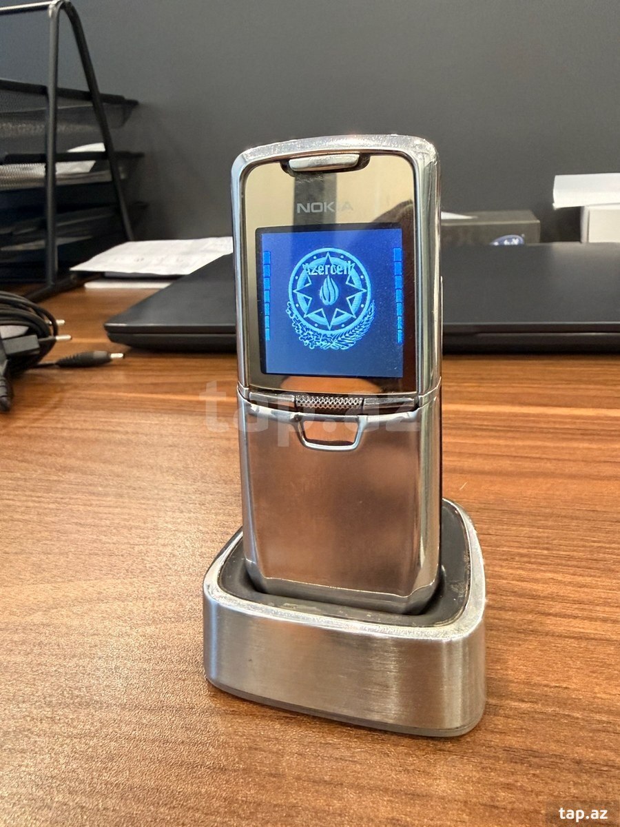 Nokia 8800 Silver (2)