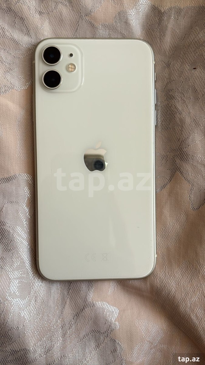 Apple iPhone 11 White 128GB/4GB (3)