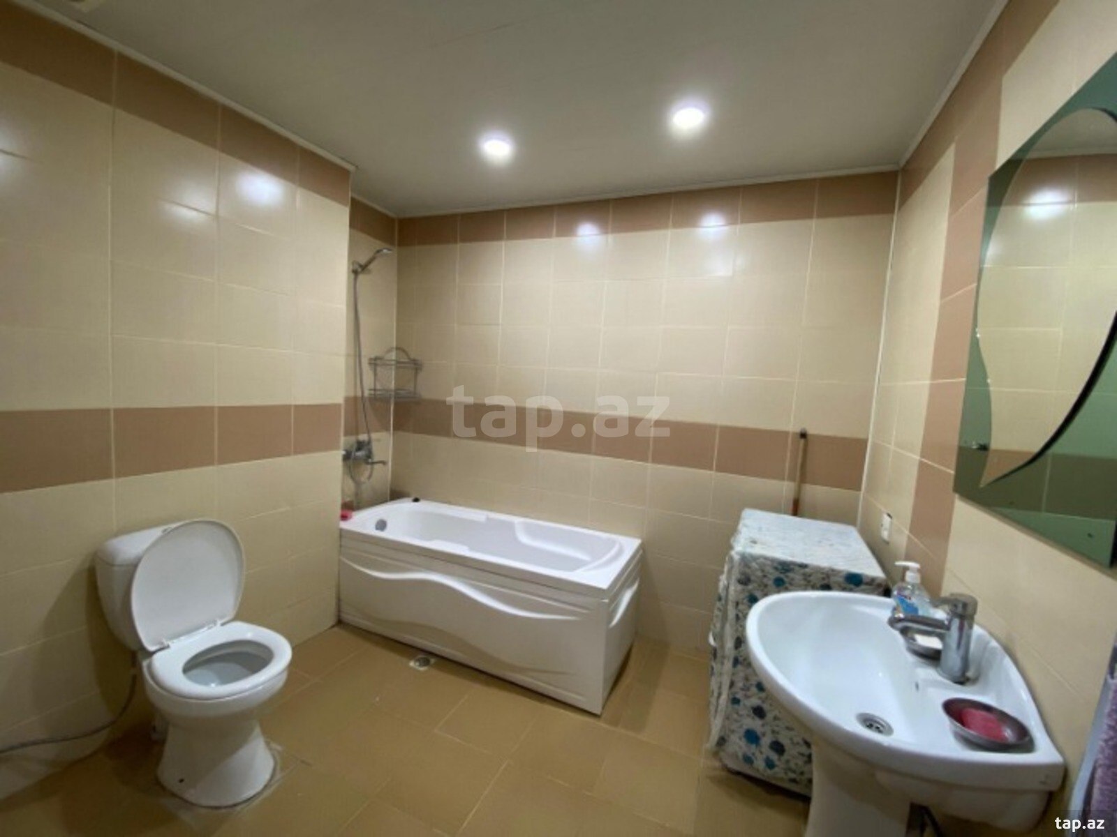 2-otaqlı yeni tikili kirayə verilir, 8 Noyabr m., 105 m² (4)