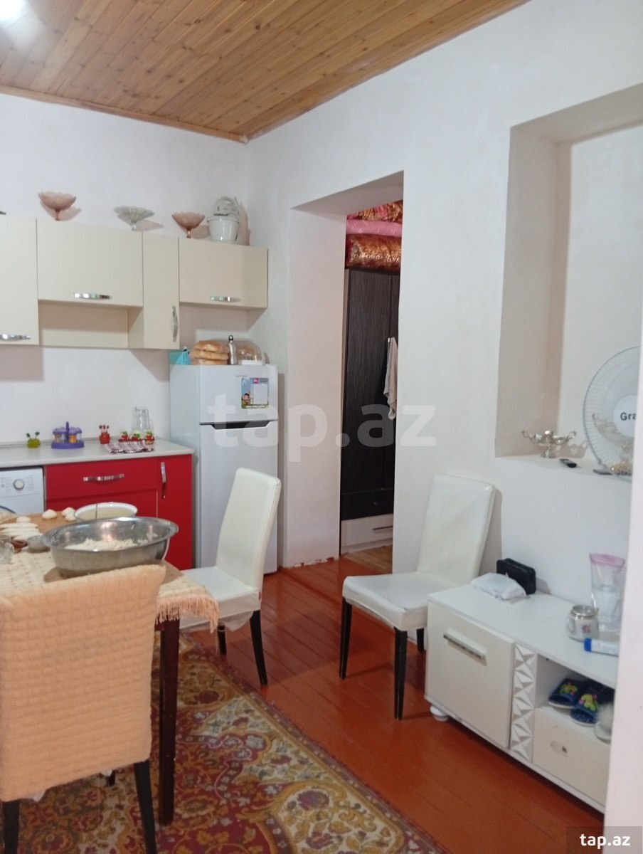 Həyət evi, Albalılıq qəs. (6)