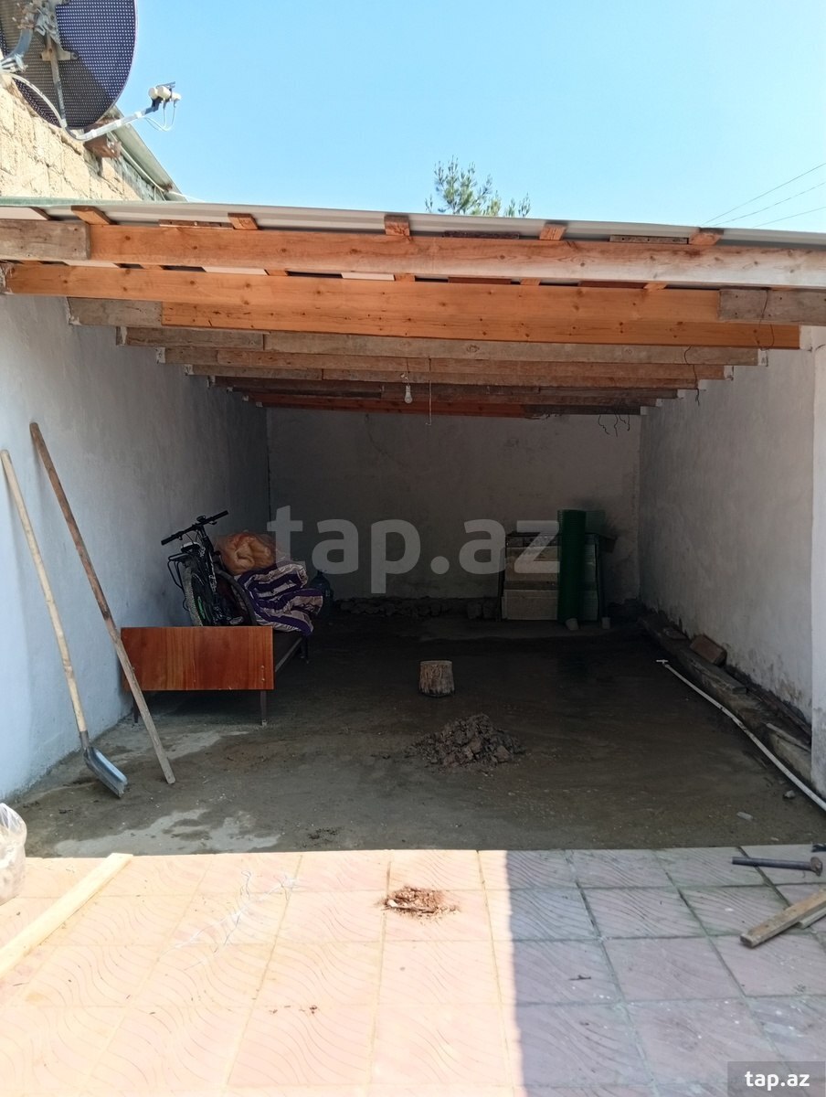 Həyət evi, Albalılıq qəs. (4)