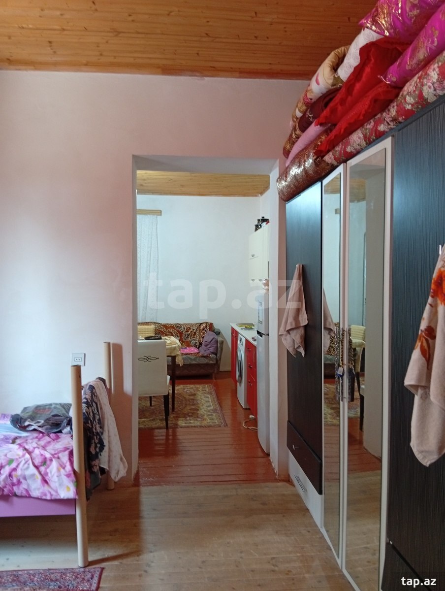 Həyət evi, Albalılıq qəs. (9)