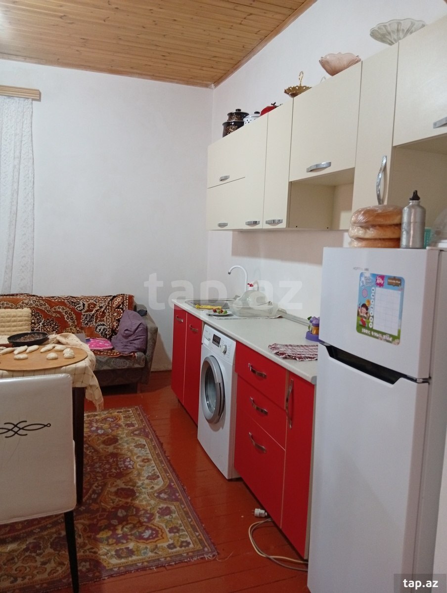 Həyət evi, Albalılıq qəs. (8)