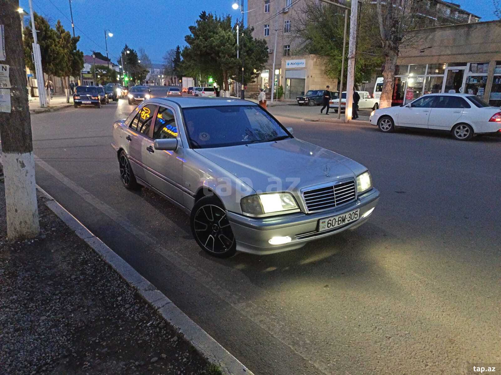 Mercedes C180, 1998 il (6)